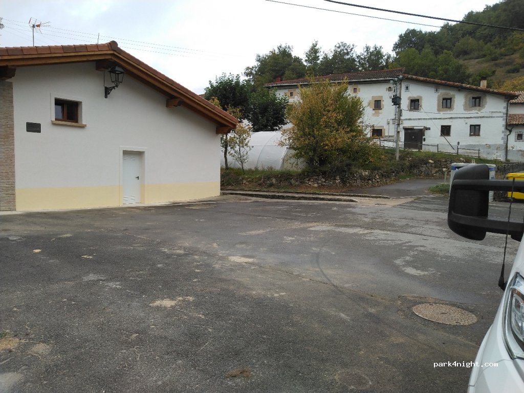 (01129) Leorza - 4 Santa Lucia Kalea — foto 3