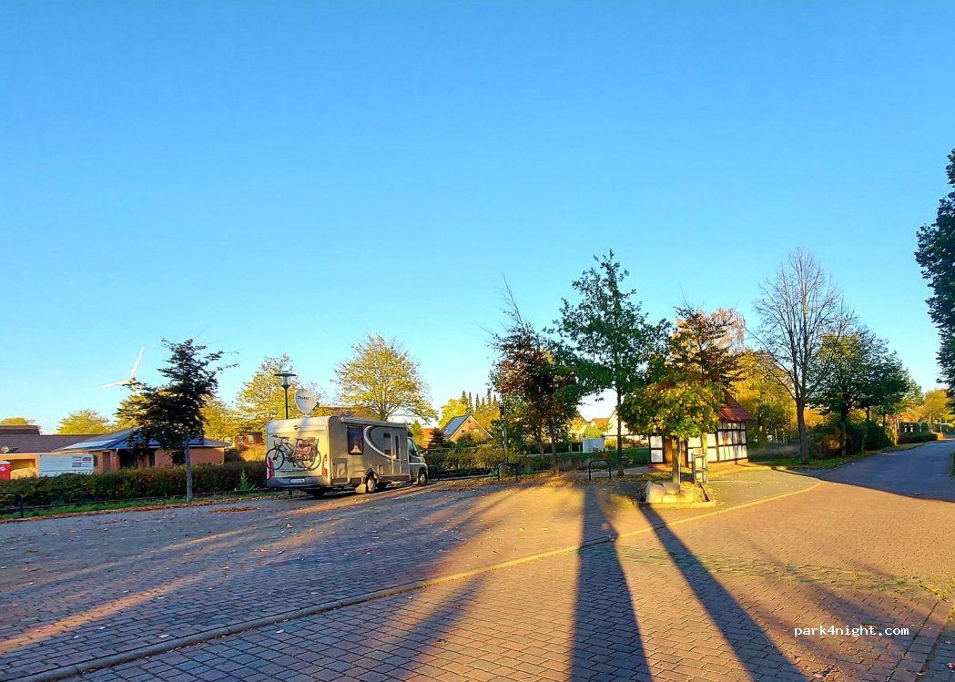 Wohnmobilstellplatz Lavesloh — foto 3