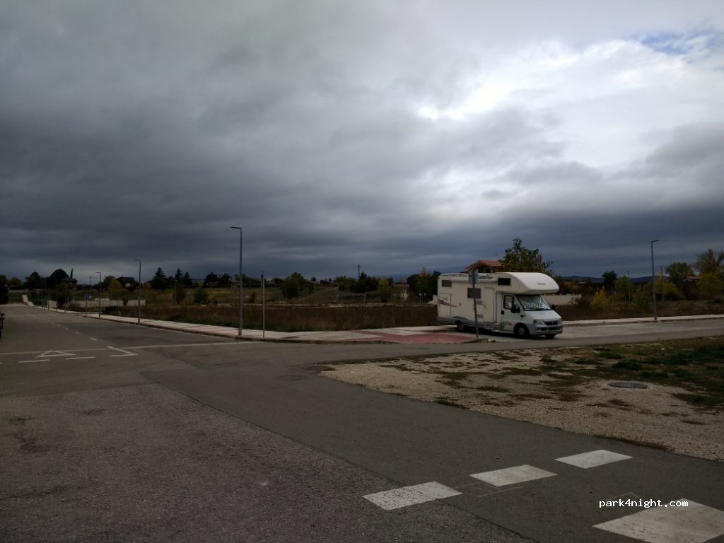 (09500) Medina de Pomar - 12 Calle Carmelo Alonso Bernaola — foto