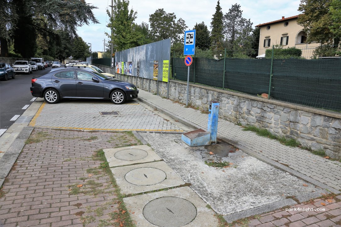 (50038) Scarperia e San Piero - 80 Viale Giacomo Matteotti — foto