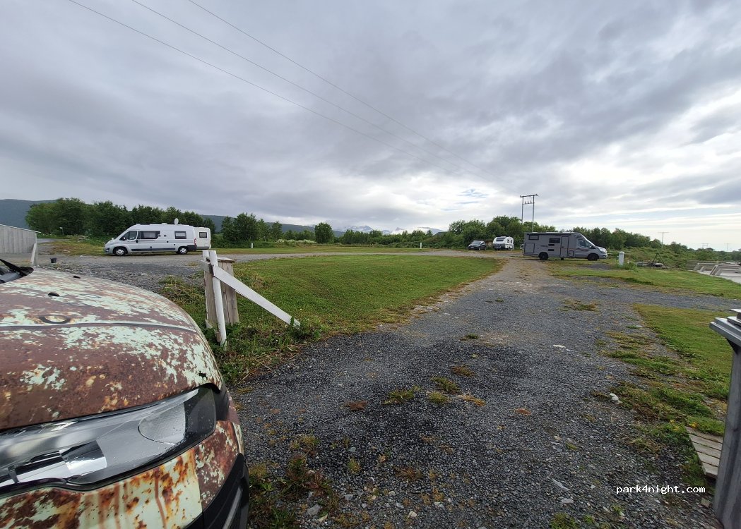 (8289) Våg - Unnamed Road — foto 5