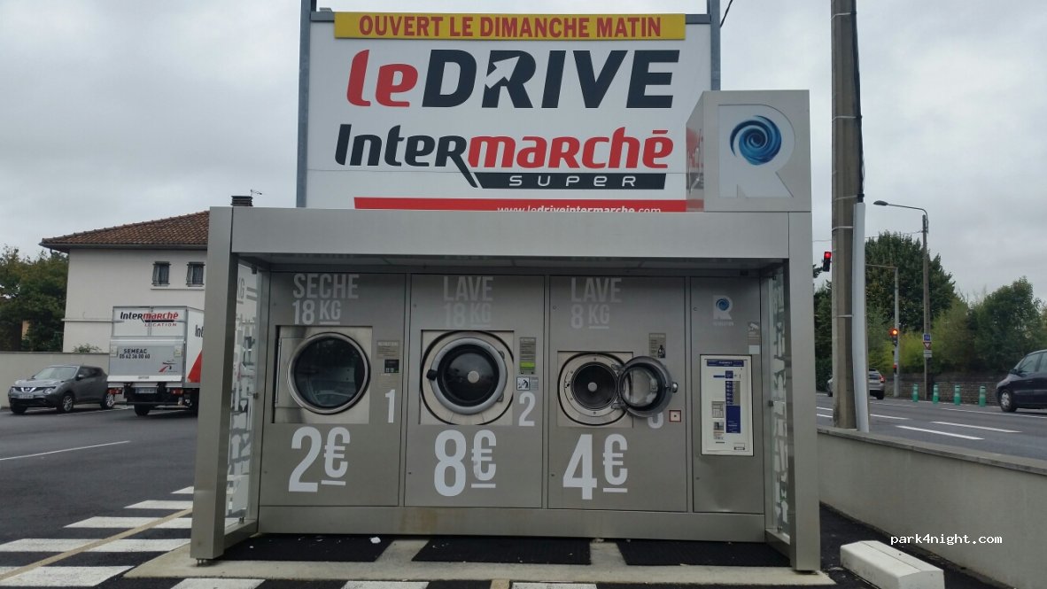(65600) Séméac - 80 Avenue François Mitterrand — foto