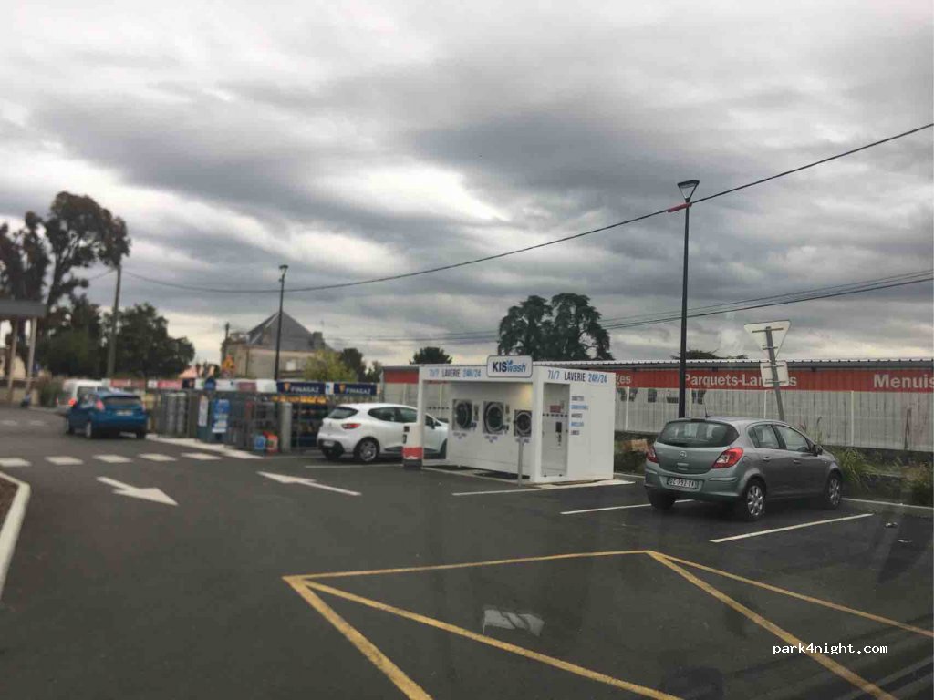 (33410) Beguey - 62 Avenue de la Libération — foto