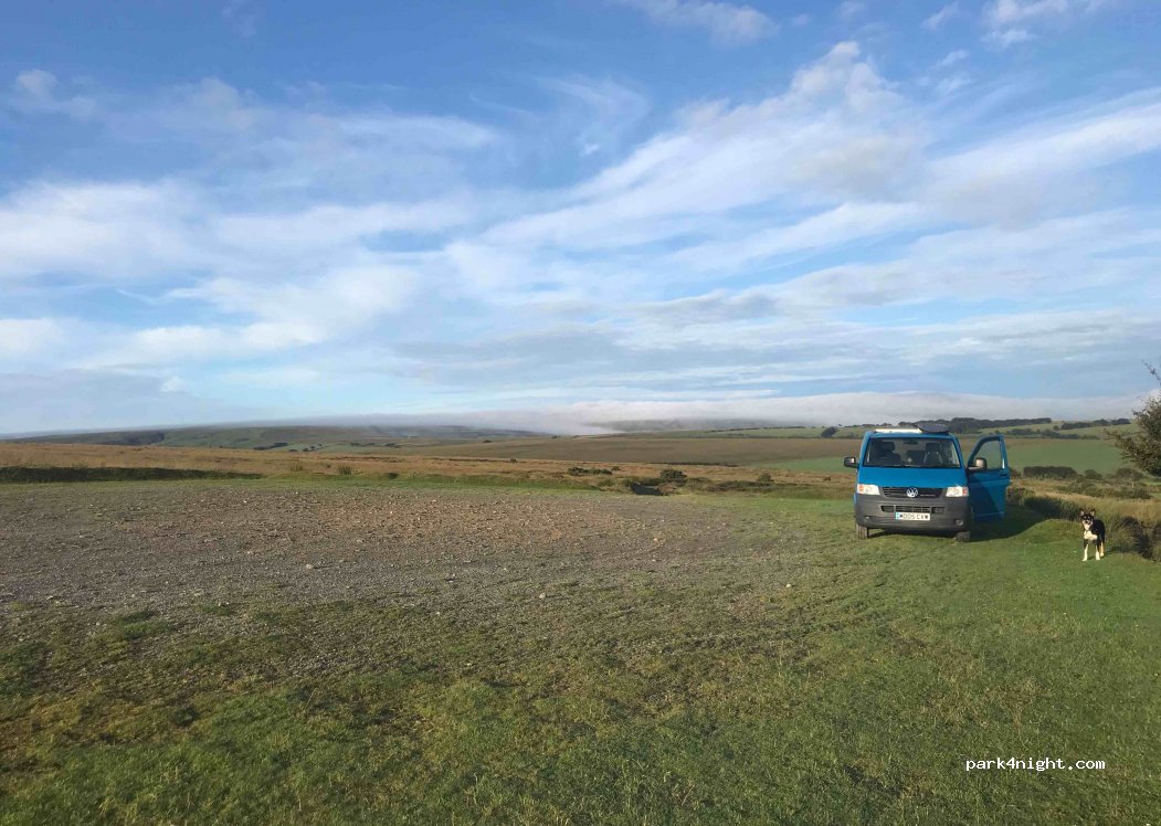 (EX35 6PU) Lynton - B3223 — foto