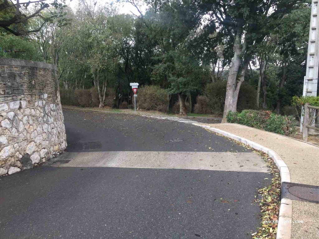 (30730) Montpezat - 10 Rue des Écoles — foto 2
