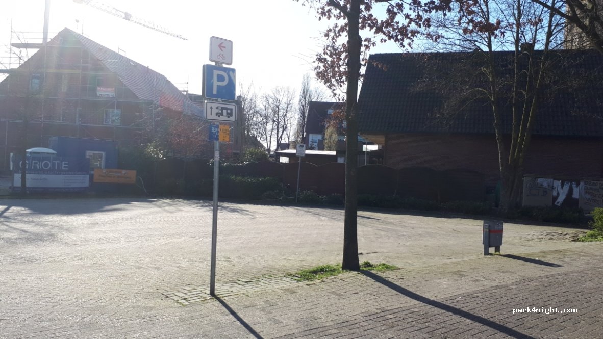 (48493) Wettringen - 6 Am Kirchplatz — foto
