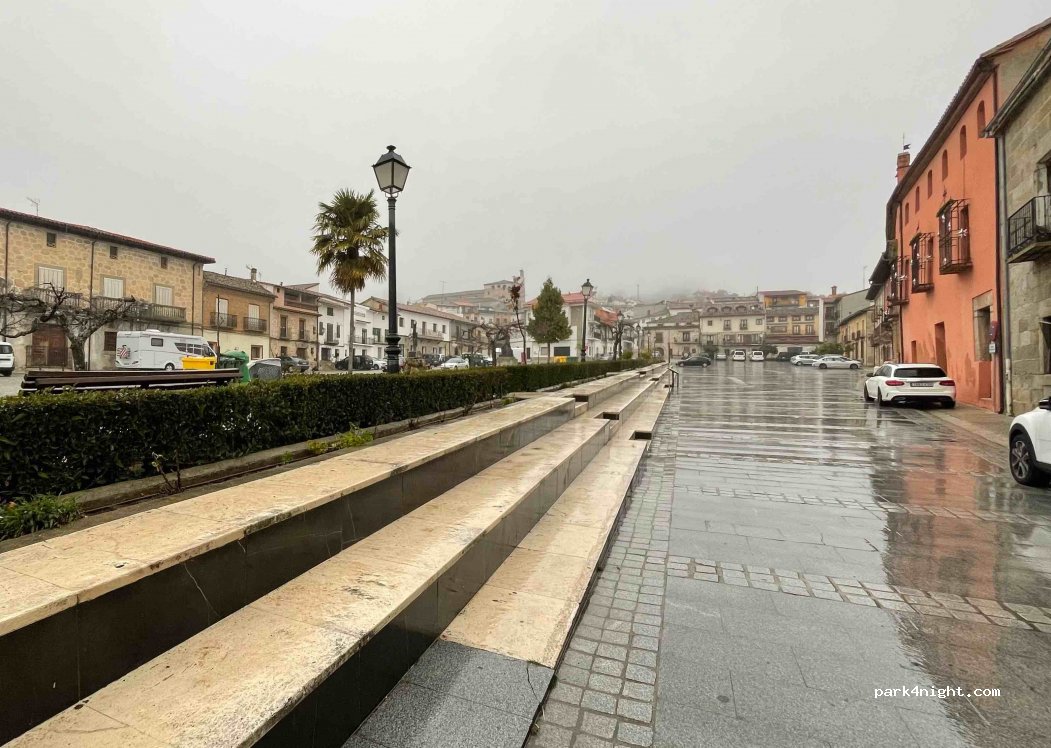 (05413) Mombeltrán - 20 Plaza de la Corredera — foto 2