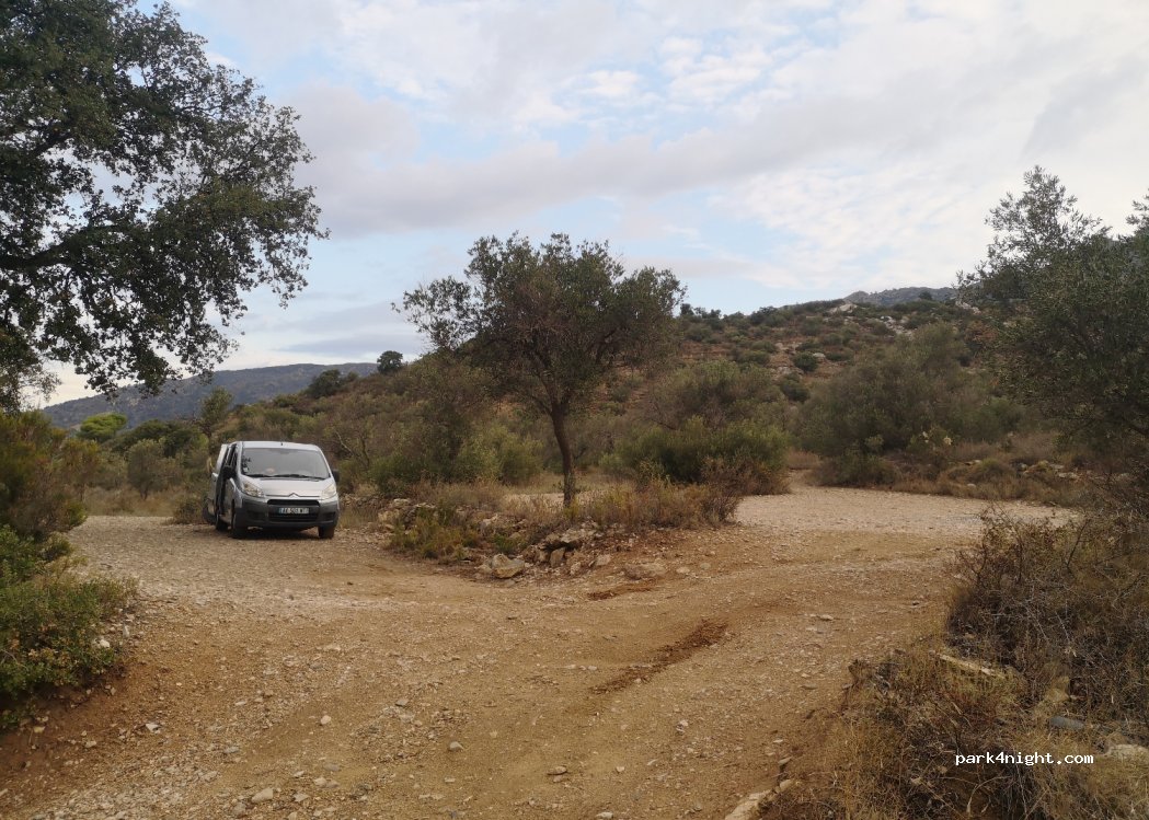 (17495) Palau-saverdera - Unnamed Road — foto 3