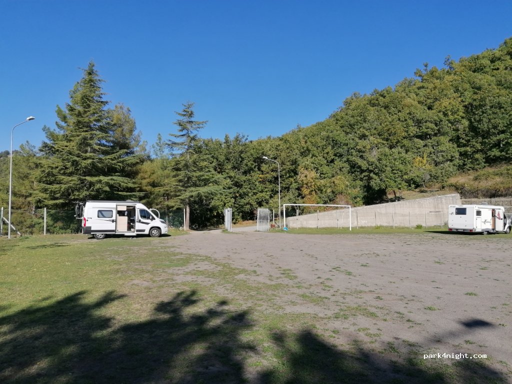 (85010) Castelmezzano - Unnamed Road — foto 3