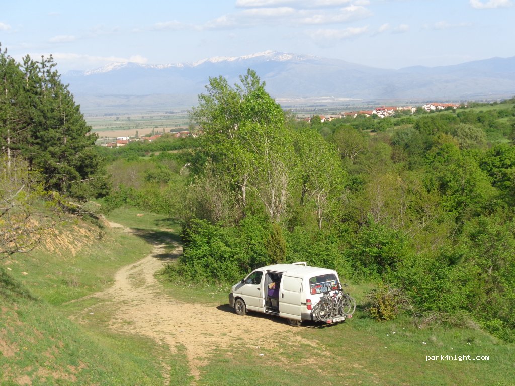 (7000) Bitola - Unnamed Road — foto