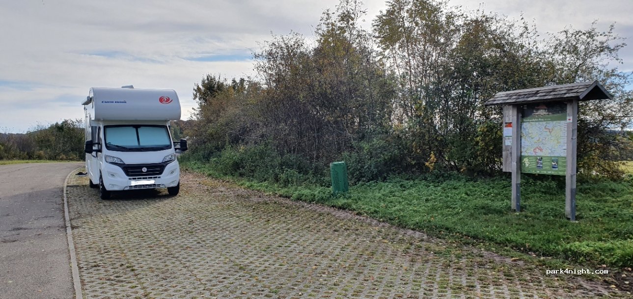 (73252) Lenningen - Unnamed Road — foto