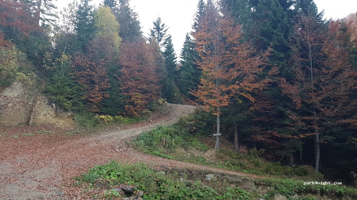 ()  - Unnamed Road — foto 3