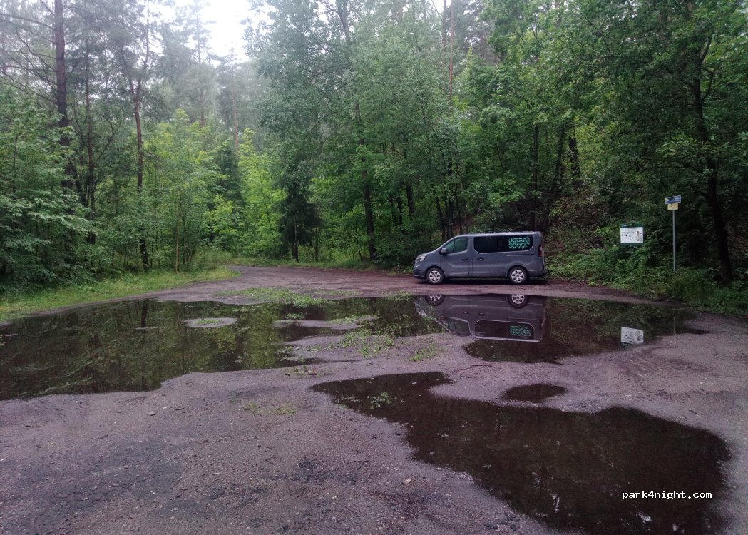 (11-610) Pozezdrze - Unnamed Road — foto