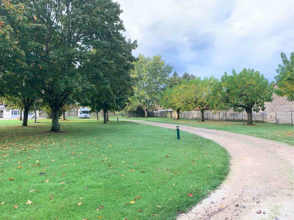 Camping de mon Village de Brioux-sur-Boutonne — foto