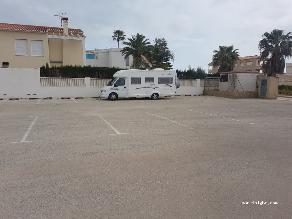 (46780) Oliva - 7 Cl Pescadors dels — foto 2