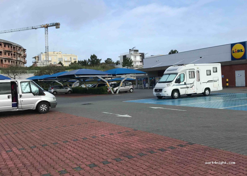 (2450-287) Nazaré - 15 Rua da Cooperativa — foto 4