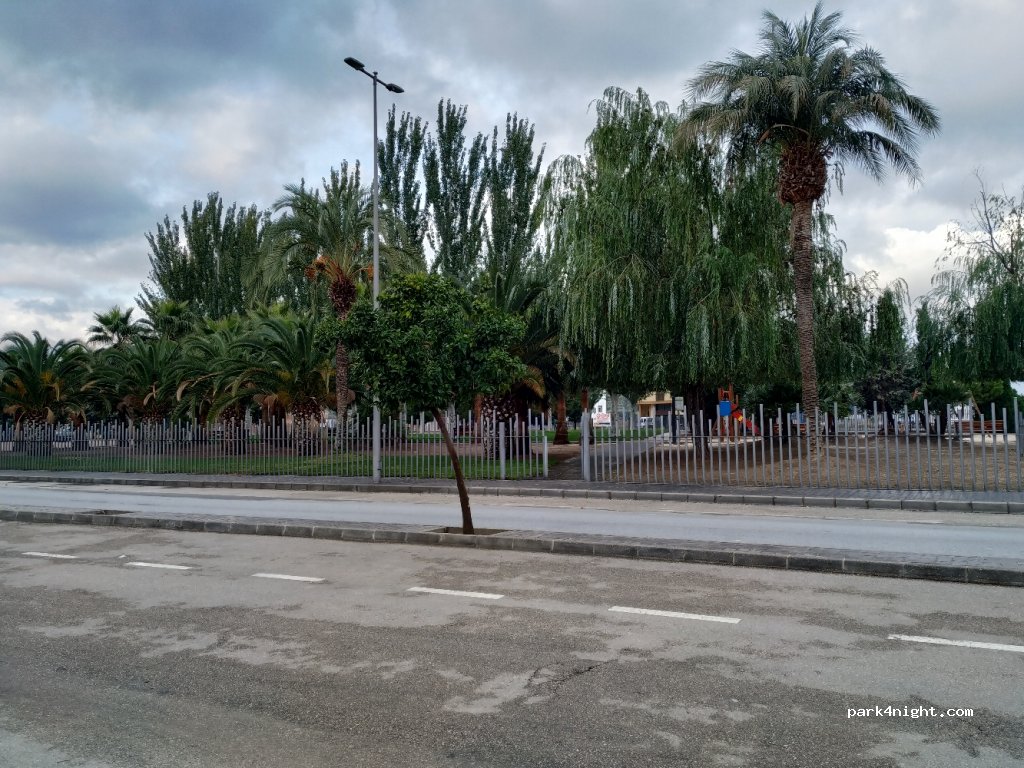 (18360) Huétor Tájar - 5 Calle Zona de Valor 13 — foto 2