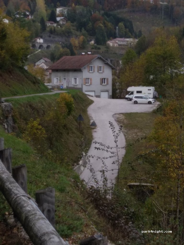 (39400) Hauts-de-Bienne - Chemin des Pêcheurs — foto