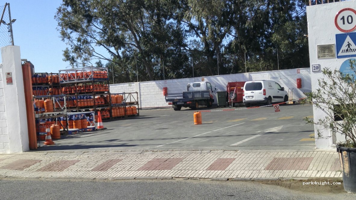 (29680) Estepona - 36 Calle Edison — foto