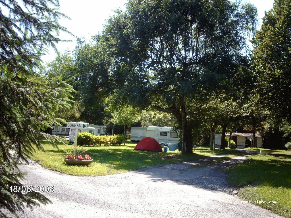 Camping Bar Les Sapins — foto 3