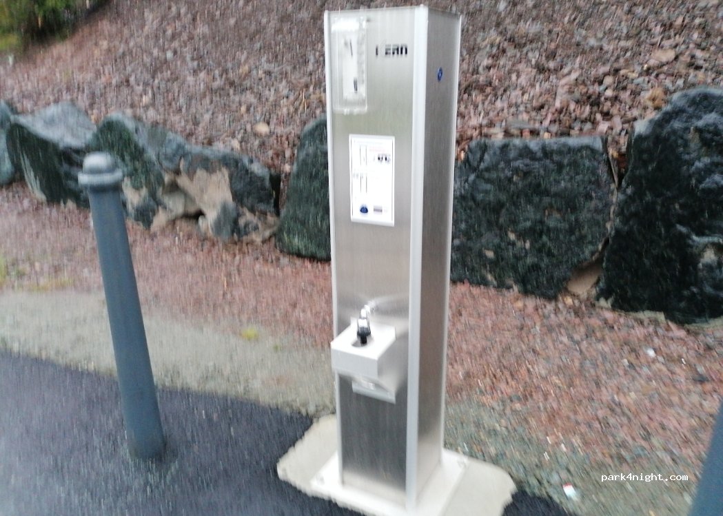 Wohnmobilstellplatz an der Festhalle Battenberg — foto 3