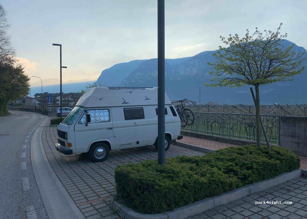 (38016) Mezzocorona - 10 Via Sotto Dossi — foto 4