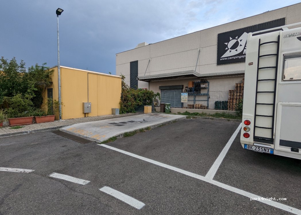 (20013) Magenta - Strada Provinciale 128 — foto 2