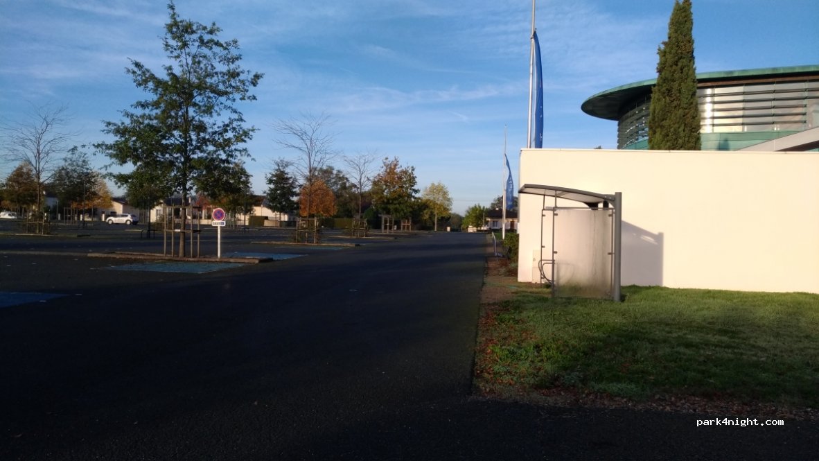 (86280) Saint-Benoît - 1 Avenue du Champ de la Caille — foto