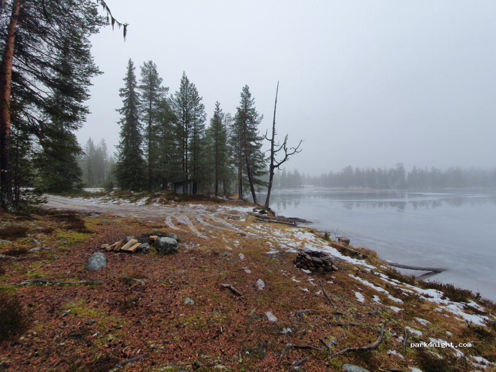 (933 99)  - Unnamed Road — foto