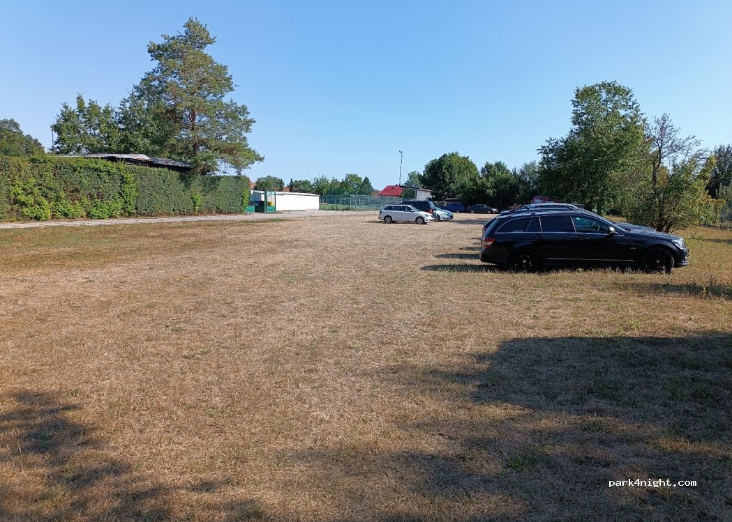 (671 24) Vrbovec - — foto 4