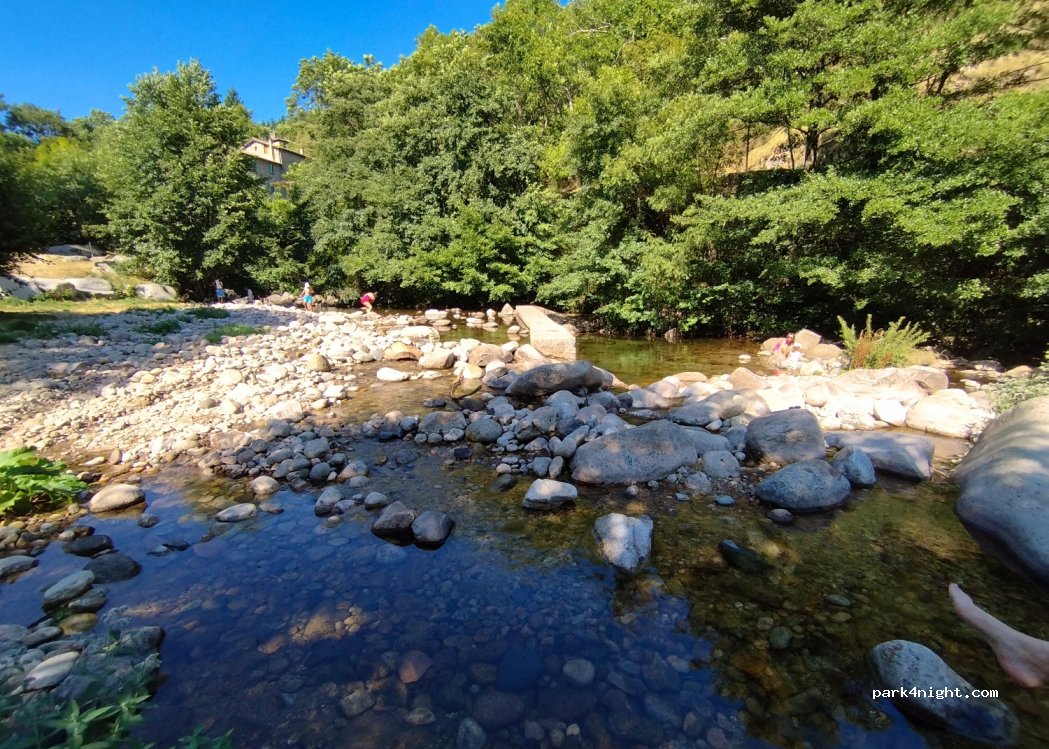(07530) Laviolle - Route de Mezilhac — foto 3