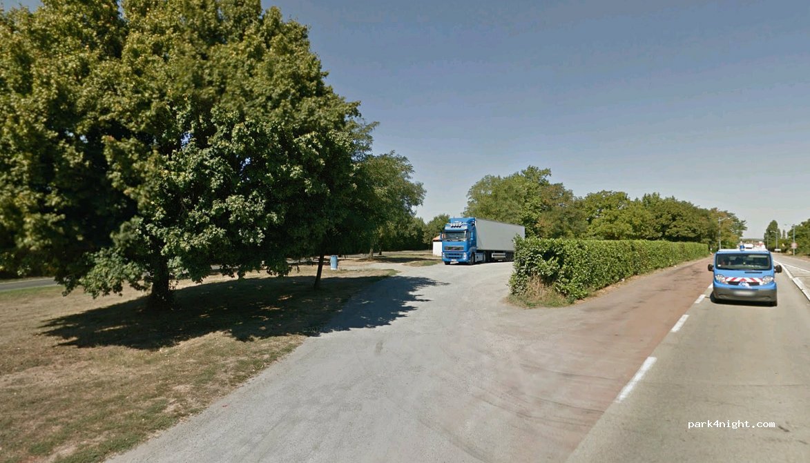 (85210) Saint-Jean-de-Beugné - Route Nationale 137 — foto