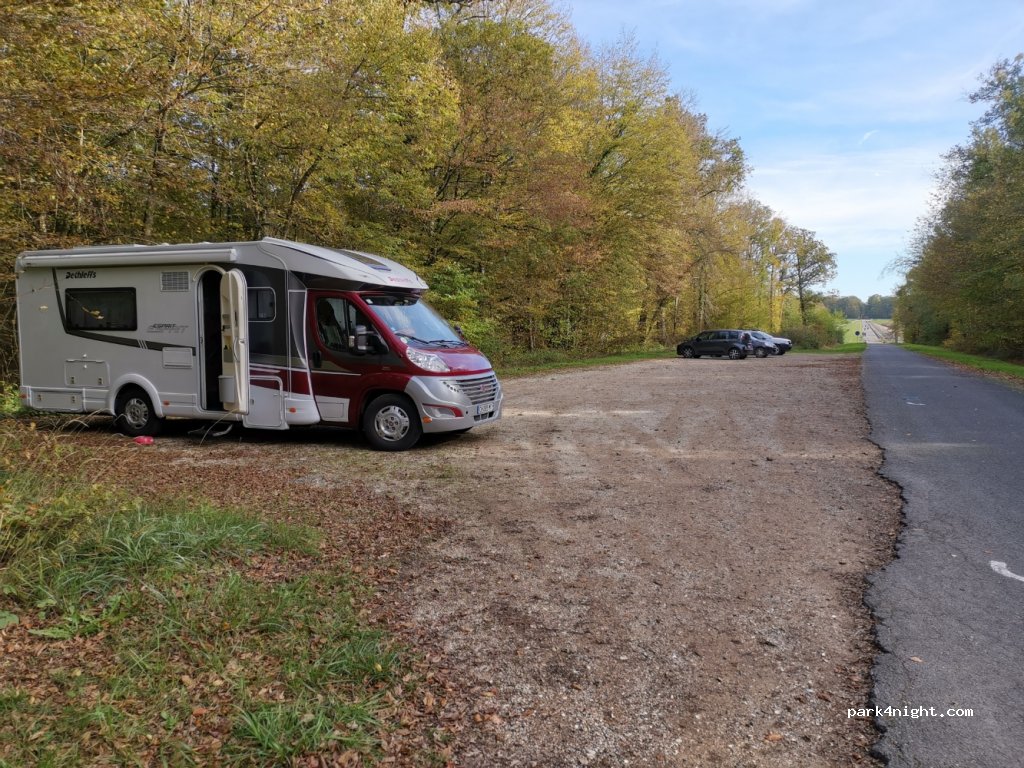 (52290) Éclaron-Braucourt-Sainte-Livière - Unnamed Road — foto