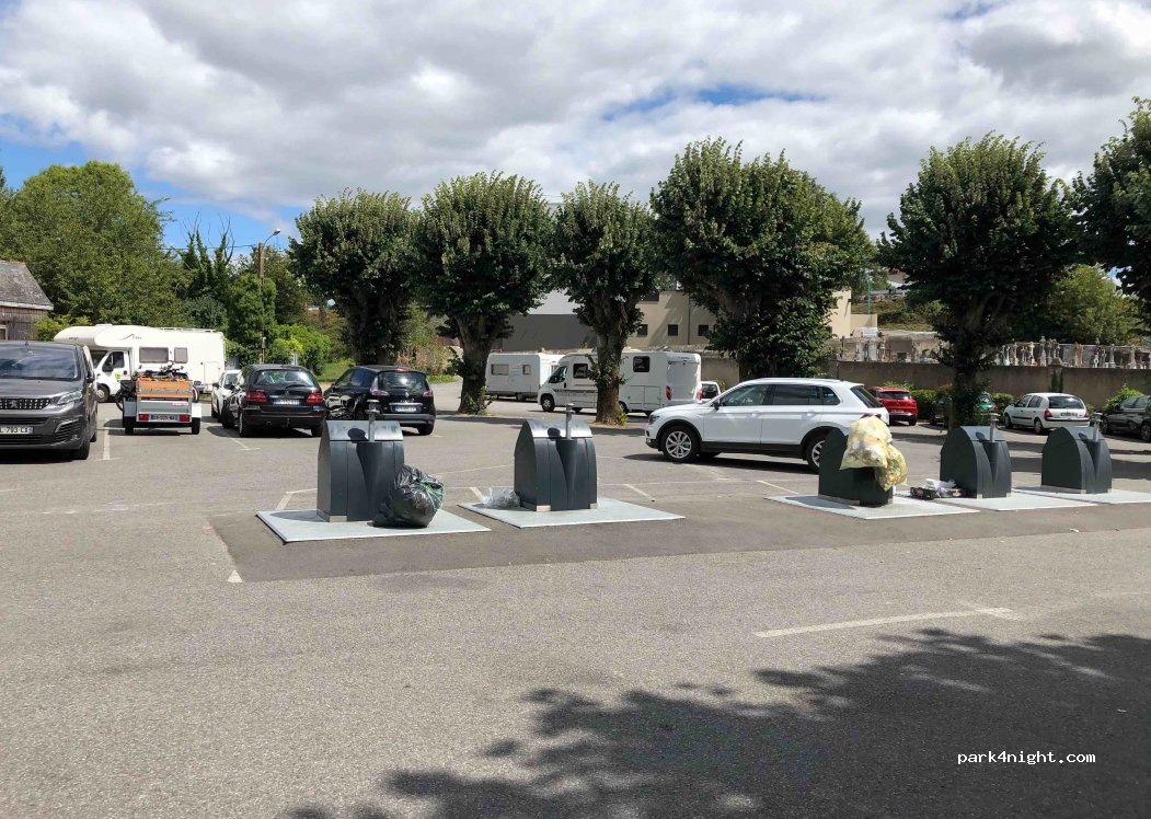 (56130) La Roche-Bernard - 9 Place du Dôme — foto 2