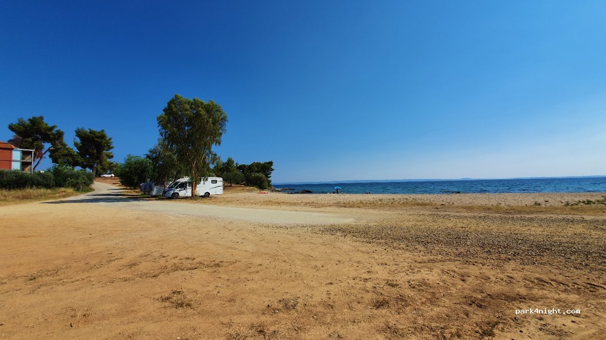 (630 78)  - Unnamed Road — foto 2