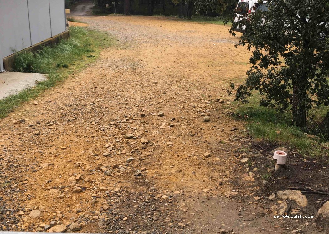 (84100) Uchaux - 355 Chemin du Replat — foto