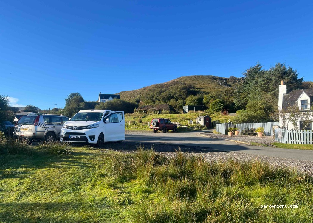 (IV55 8ZT) Isle of Skye - B884 — foto 4