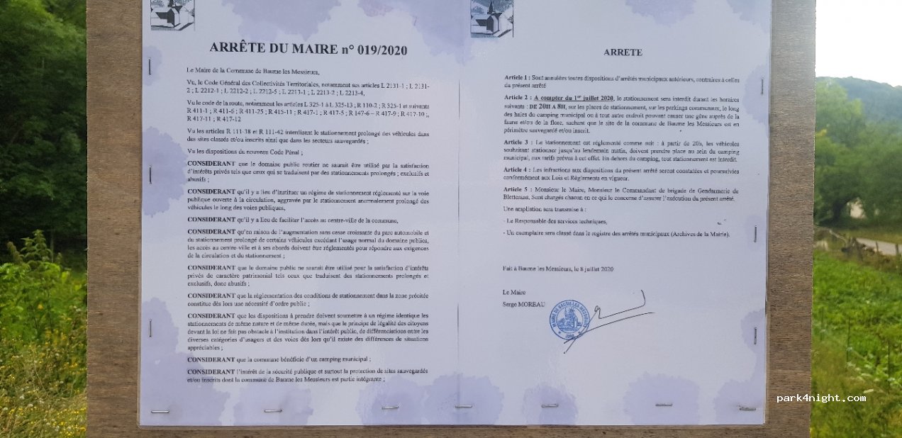 (39570) Baume-les-Messieurs - 3 D70E1 — foto