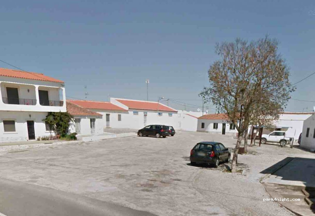 (8950-056) Azinhal - 18 Largo do Mercado — foto