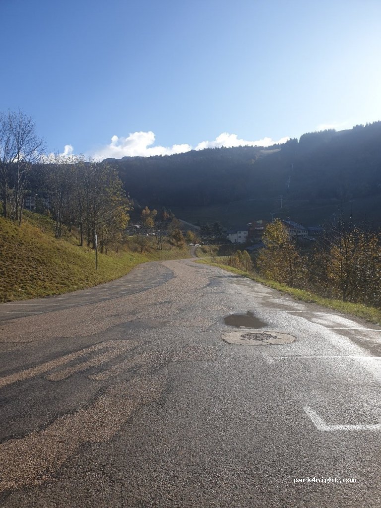 (38250) Villard-de-Lans - 3 Route des Glovettes — foto