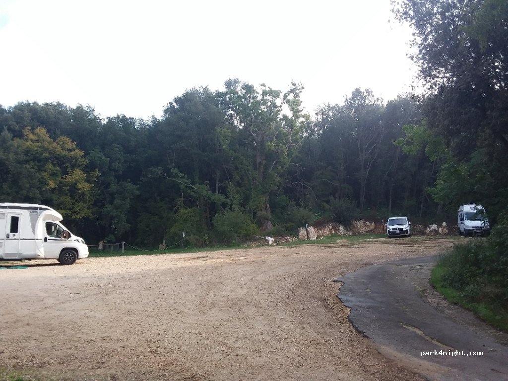 Sosta Camper Caserta — foto