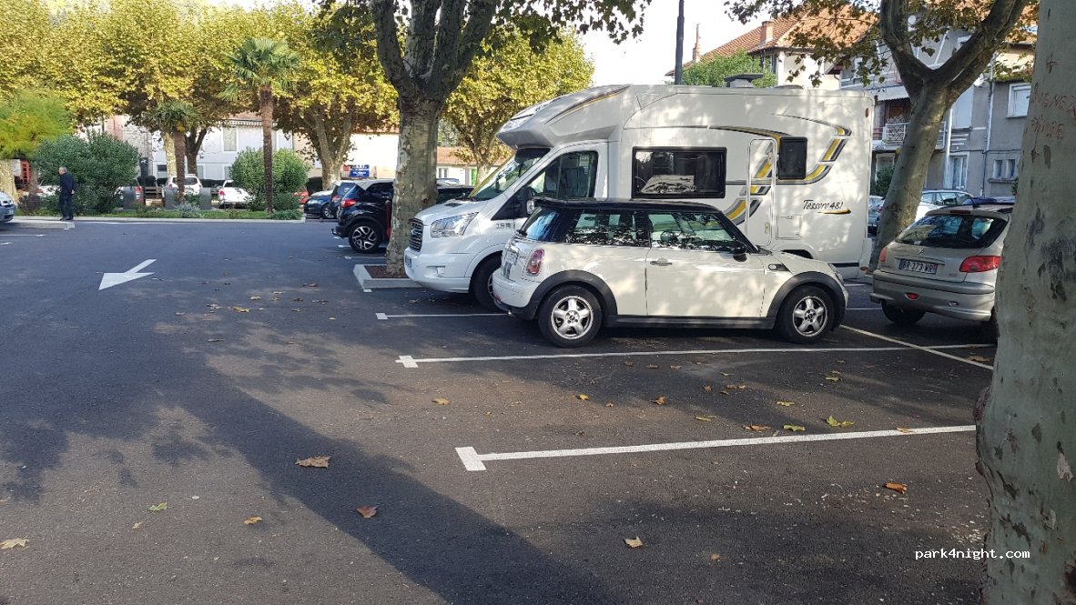 (07200) Labégude - 1 Place des Écoles — foto 2