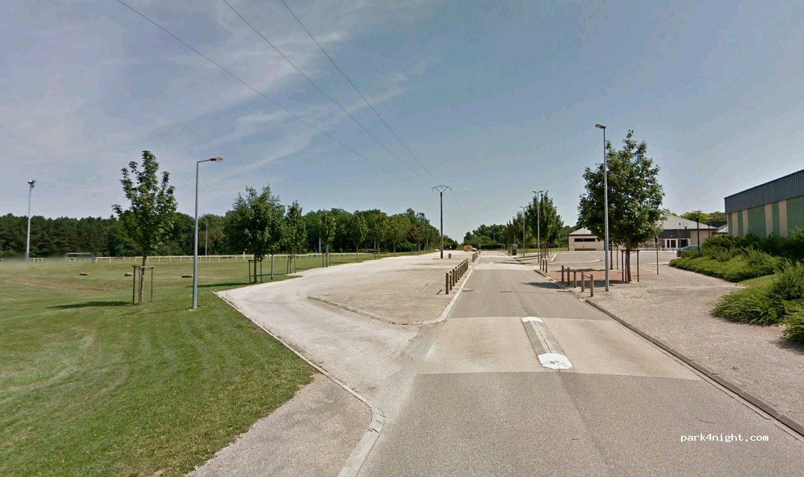 (21310) Belleneuve - 3 Rue des Sports — foto
