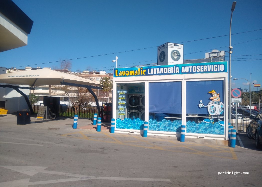 (29620) Torremolinos - 10 Avenida Manuel Fraga Iribarne — foto