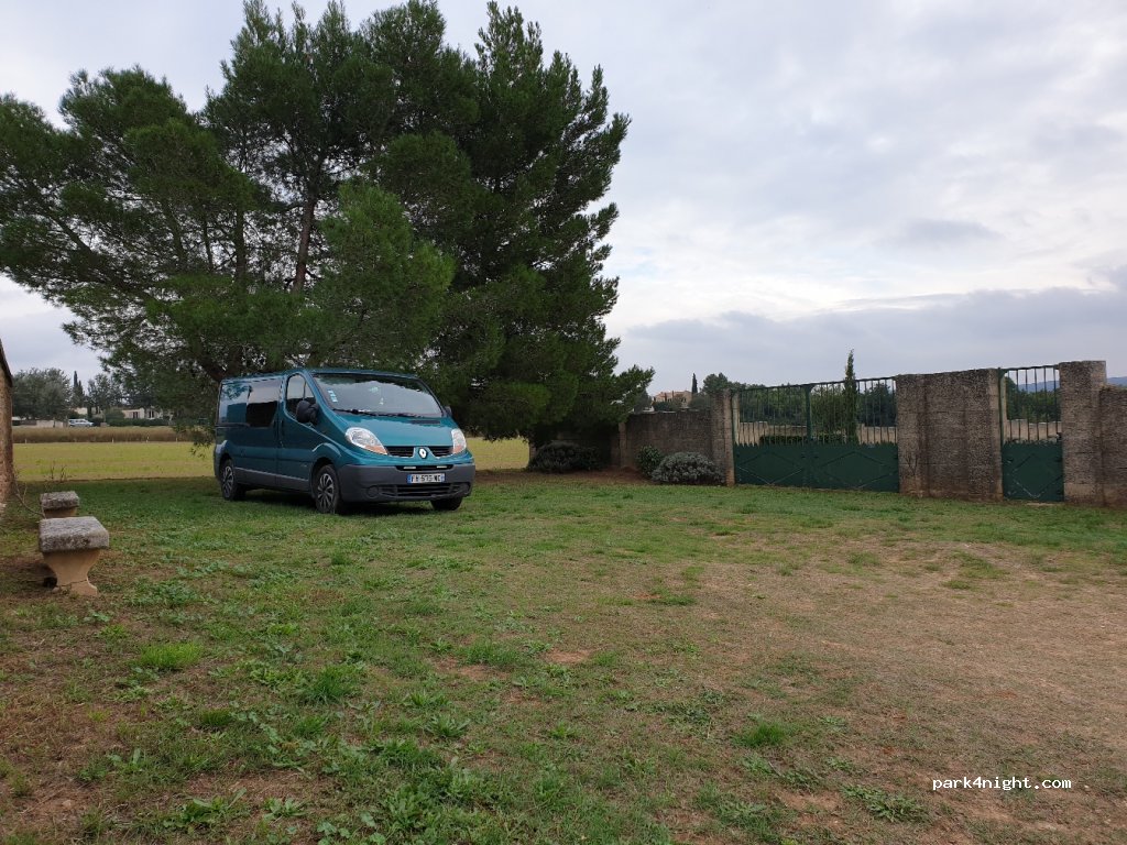 (30210) Argilliers - Route d'Uzès — foto