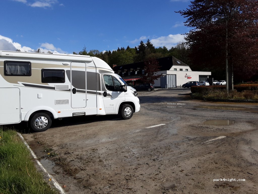 Hostel Poteaupré Espace Chimay — foto 2