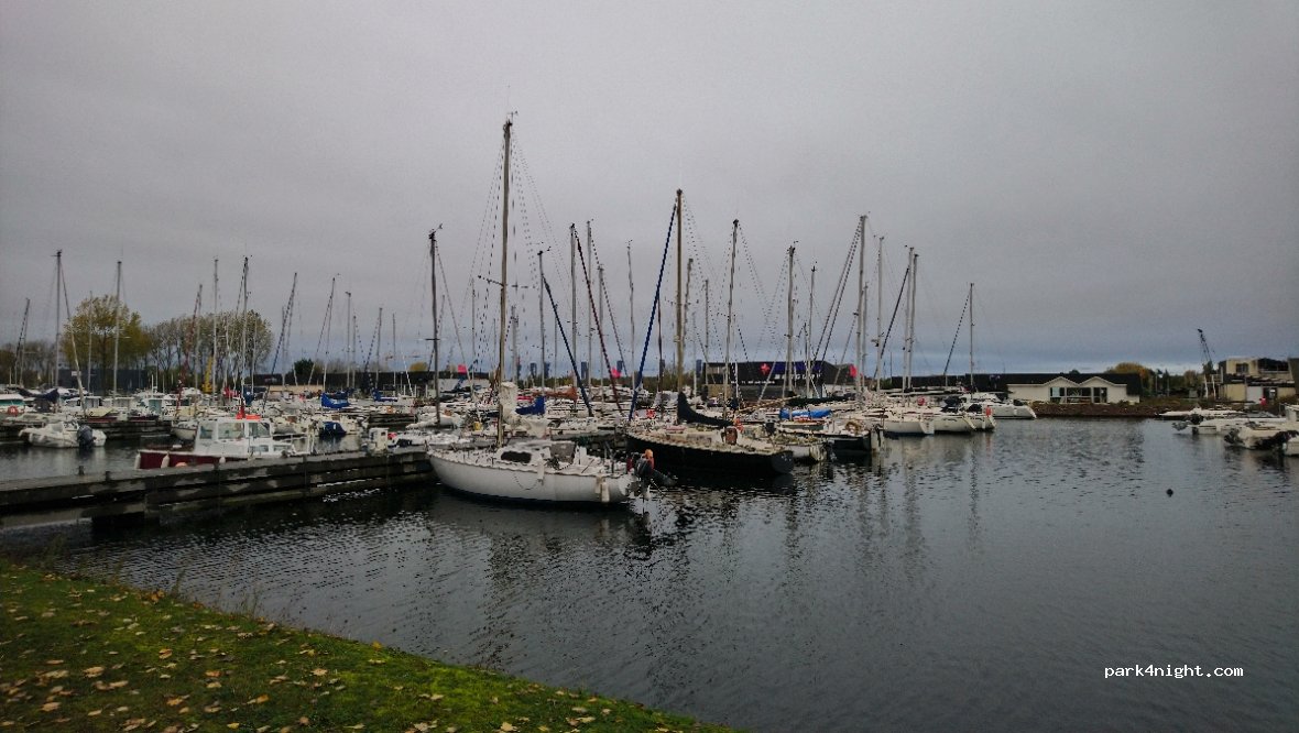 (14150) Ouistreham - Esplanade Eric Tabarly — foto