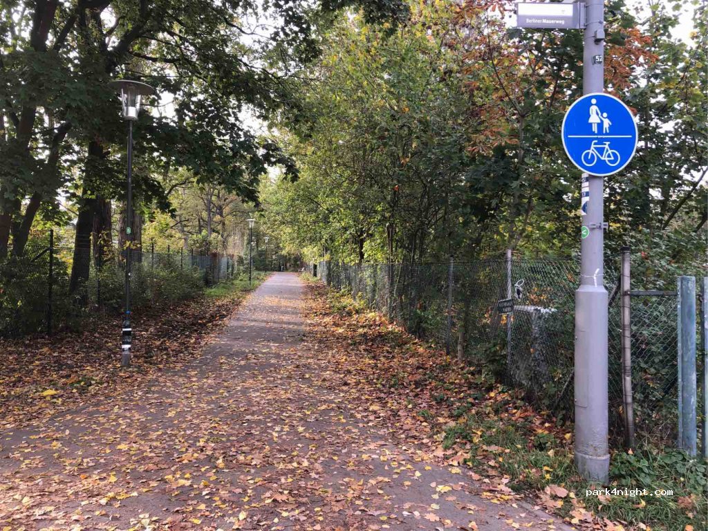 (14165) Berlin - 50 Sachtlebenstraße — foto 2