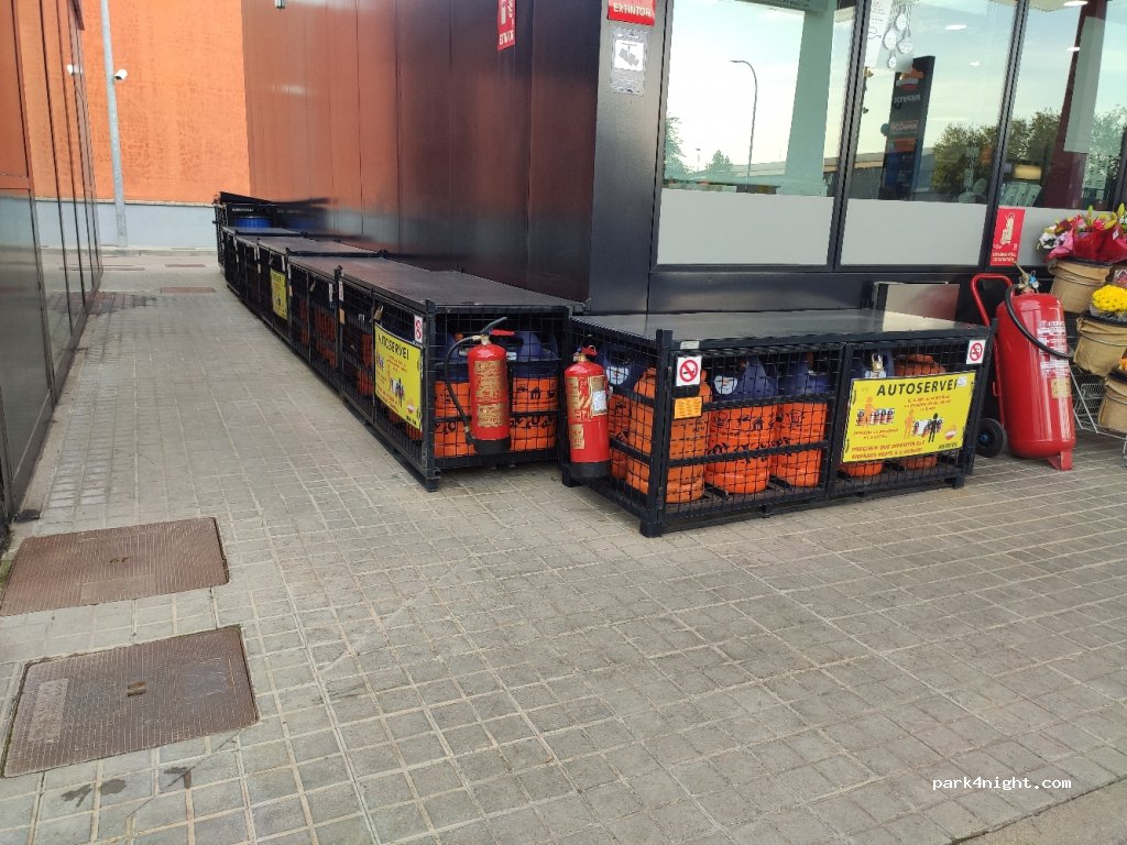 (08210) Barberà del Vallès - 9 Carrer de Monturiol — foto 2