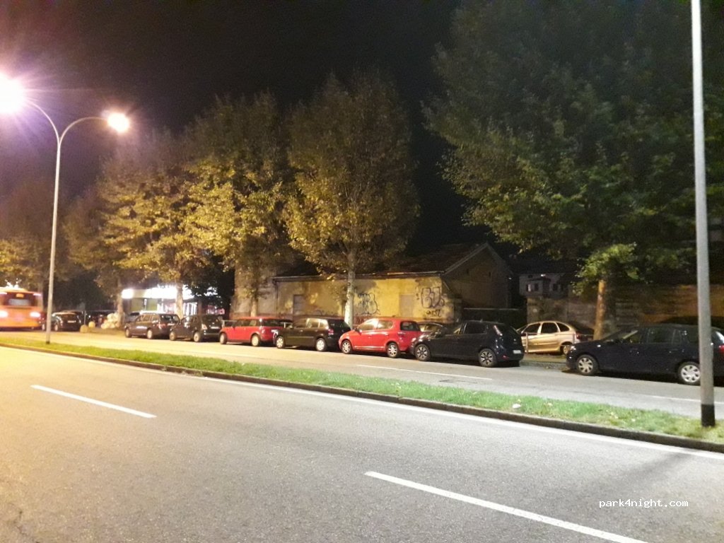 (22100) Como - 61 Via Innocenzo XI — foto
